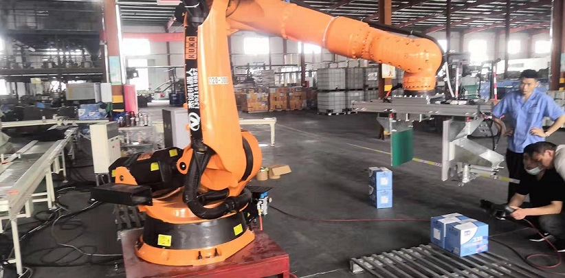 总线技术在工业码垛机器人控制系统中的应用研究